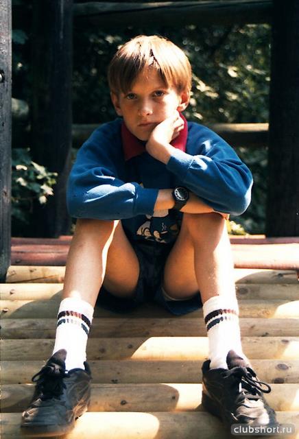 404_french_boy_in_shorts_ru_21.jpg